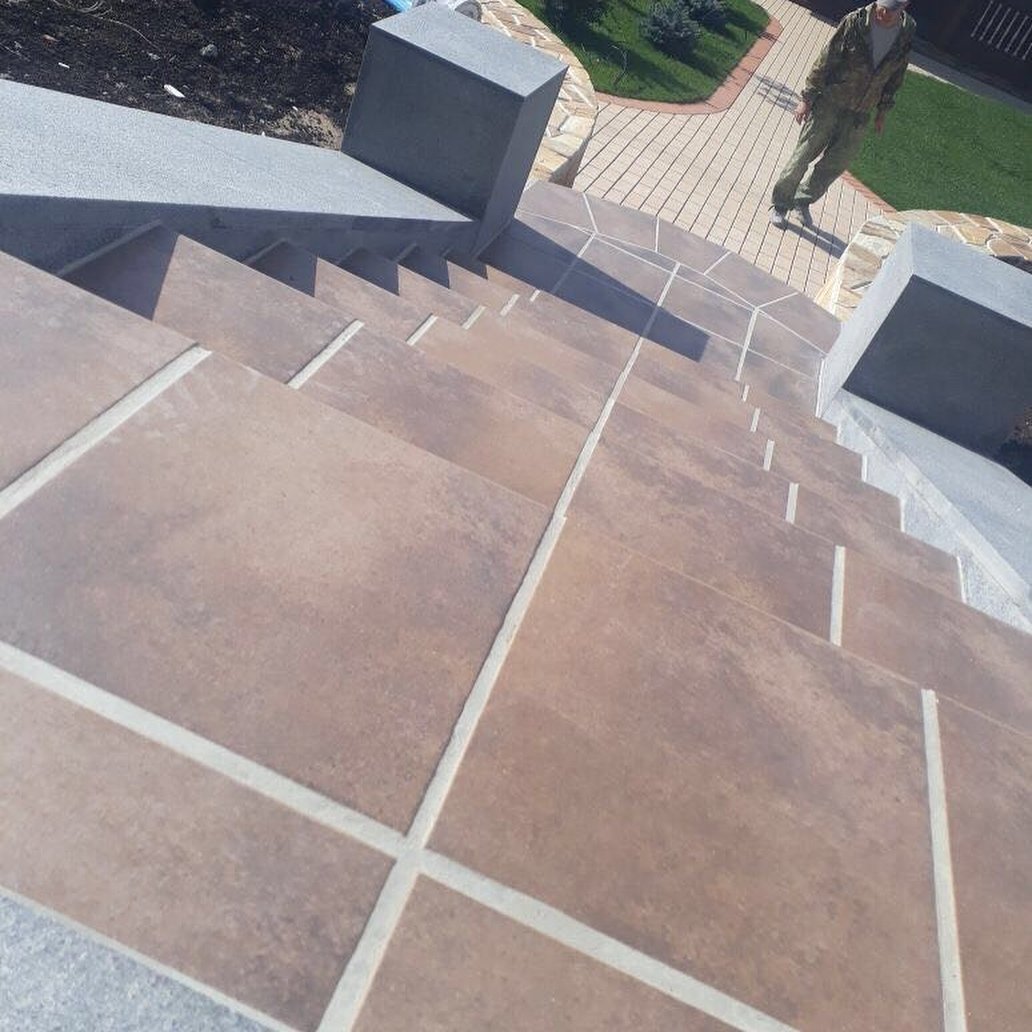 Монтаж клинкерных ступеней и плитки