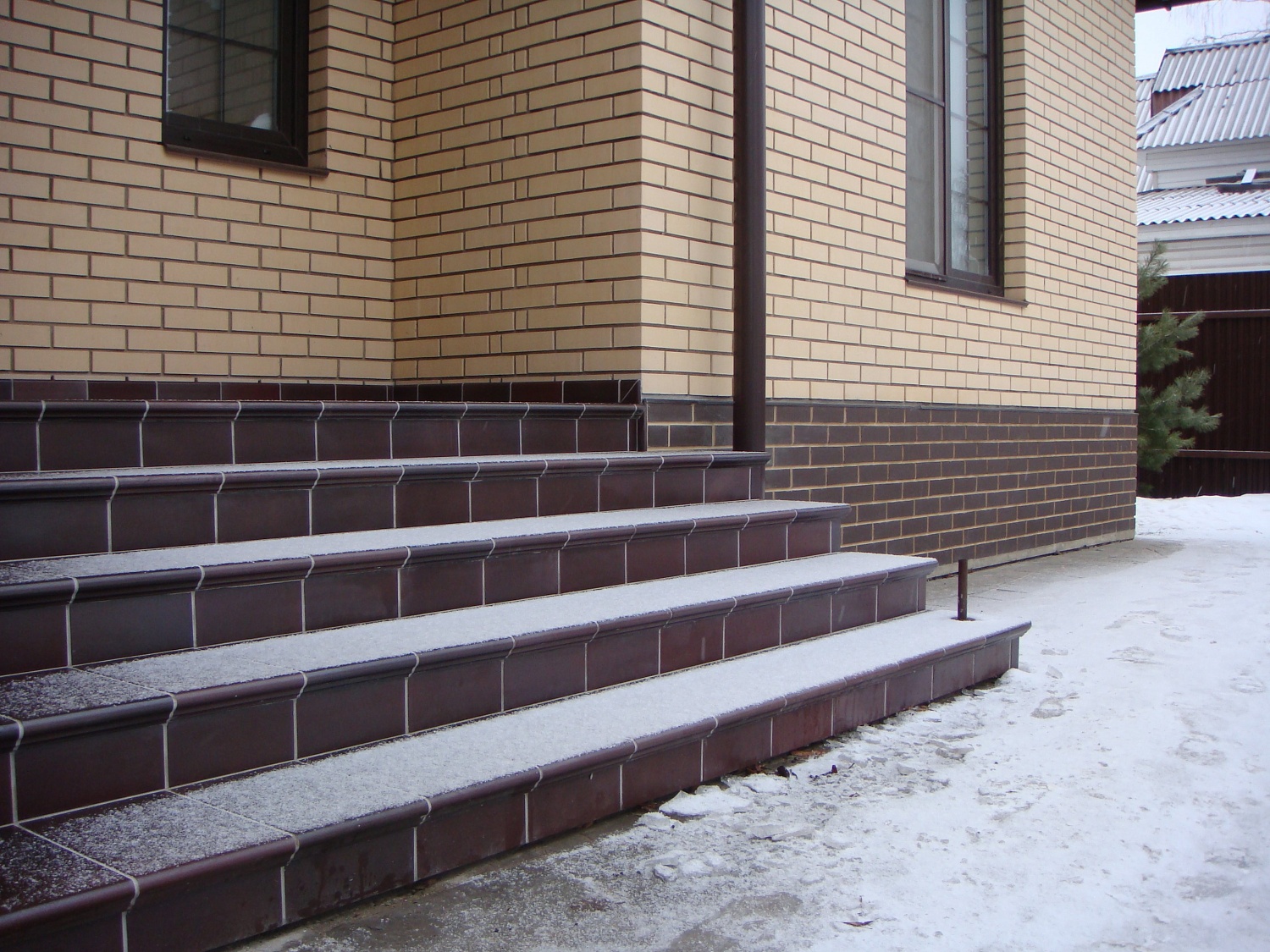 Монтаж клинкерных ступеней и плитки