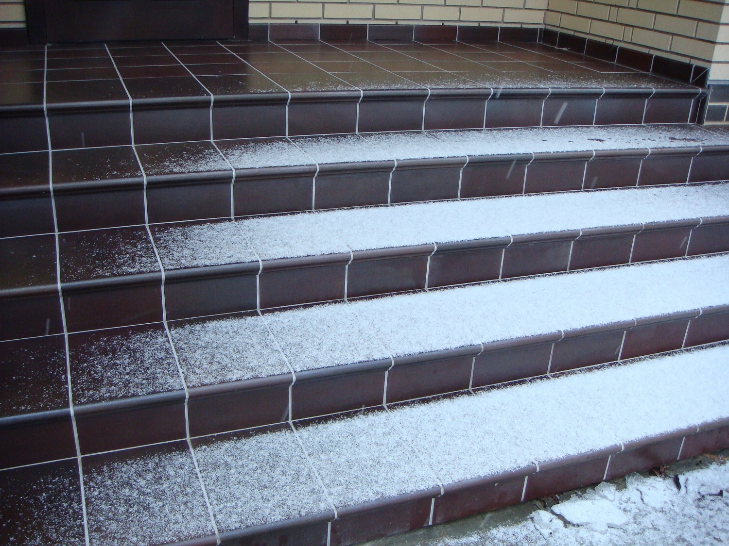 Монтаж клинкерных ступеней и плитки